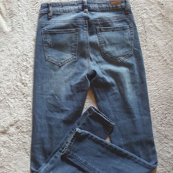 Almost Famous Hi Rise Distressed Skinny Jeans Sz 1 - Picture 8 of 8